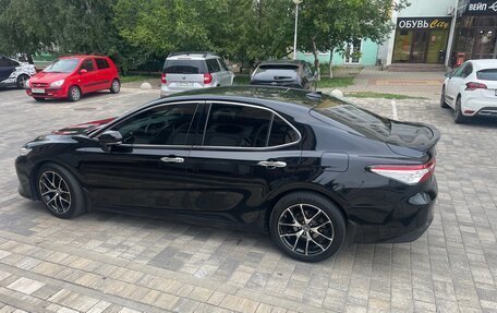 Toyota Camry, 2019 год, 3 250 000 рублей, 4 фотография