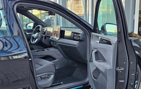 Volkswagen Tiguan, 2025 год, 4 750 000 рублей, 15 фотография