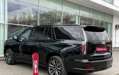 Cadillac Escalade V, 2022 год, 13 200 000 рублей, 7 фотография