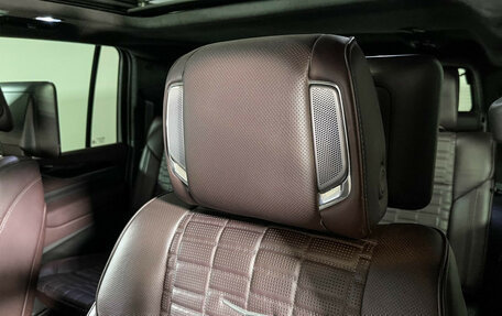Cadillac Escalade V, 2022 год, 13 200 000 рублей, 27 фотография
