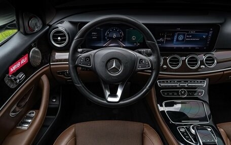 Mercedes-Benz E-Класс, 2016 год, 2 525 000 рублей, 11 фотография