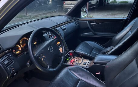 Mercedes-Benz E-Класс, 1999 год, 750 000 рублей, 6 фотография