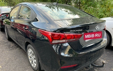 Hyundai Solaris II рестайлинг, 2017 год, 600 000 рублей, 3 фотография