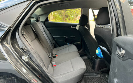 Hyundai Solaris II рестайлинг, 2017 год, 600 000 рублей, 9 фотография