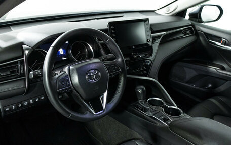 Toyota Camry, 2021 год, 3 450 000 рублей, 11 фотография