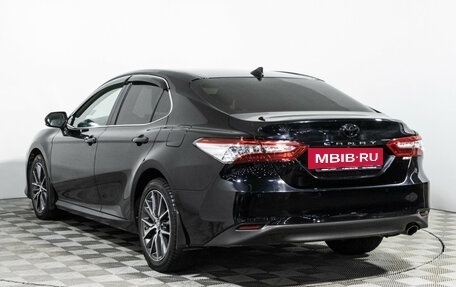 Toyota Camry, 2021 год, 3 450 000 рублей, 7 фотография