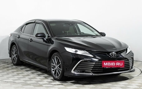 Toyota Camry, 2021 год, 3 450 000 рублей, 3 фотография