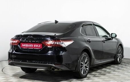 Toyota Camry, 2021 год, 3 450 000 рублей, 5 фотография