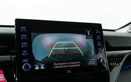 Toyota Camry, 2021 год, 3 450 000 рублей, 19 фотография