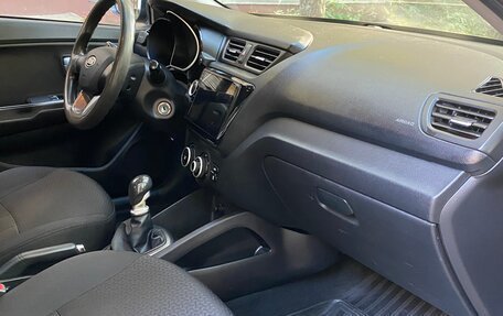 KIA Rio III рестайлинг, 2012 год, 595 000 рублей, 5 фотография