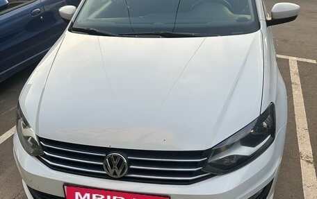 Volkswagen Polo VI (EU Market), 2018 год, 1 050 000 рублей, 1 фотография