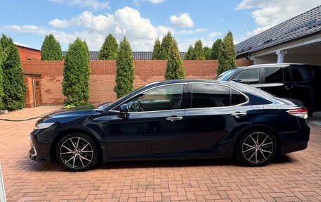Toyota Camry, 2018 год, 2 350 000 рублей, 5 фотография