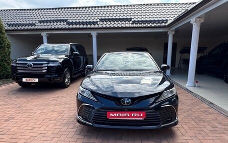 Toyota Camry, 2018 год, 2 350 000 рублей, 7 фотография