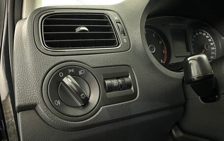 Volkswagen Polo VI (EU Market), 2015 год, 720 000 рублей, 9 фотография