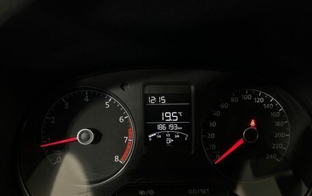 Volkswagen Polo VI (EU Market), 2015 год, 720 000 рублей, 11 фотография