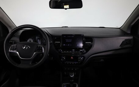 Hyundai Solaris II рестайлинг, 2021 год, 1 679 000 рублей, 9 фотография