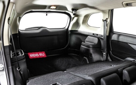 Mitsubishi Outlander III рестайлинг 3, 2019 год, 1 899 000 рублей, 19 фотография