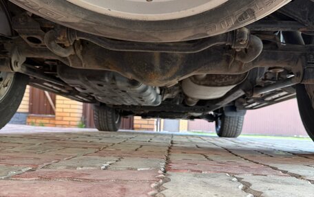 Toyota Land Cruiser Prado 150 рестайлинг 2, 2010 год, 2 800 000 рублей, 14 фотография