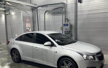 Chevrolet Cruze II, 2012 год, 700 000 рублей, 2 фотография