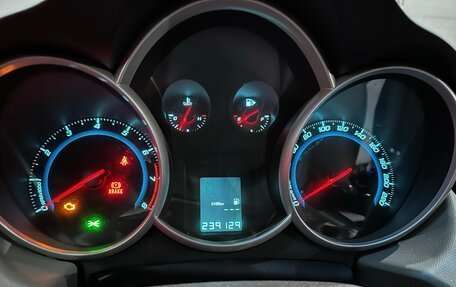 Chevrolet Cruze II, 2012 год, 700 000 рублей, 9 фотография