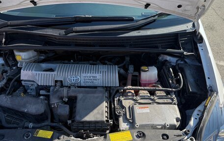 Toyota Prius, 2012 год, 1 200 000 рублей, 9 фотография