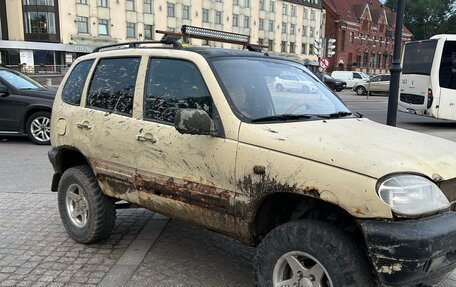 Chevrolet Niva I рестайлинг, 2004 год, 320 000 рублей, 3 фотография
