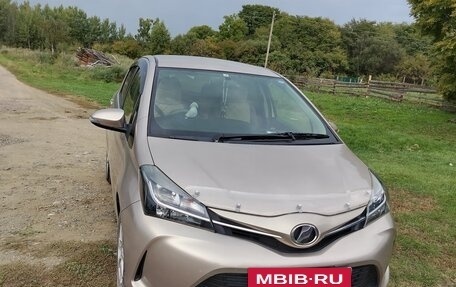 Toyota Vitz, 2015 год, 830 000 рублей, 8 фотография