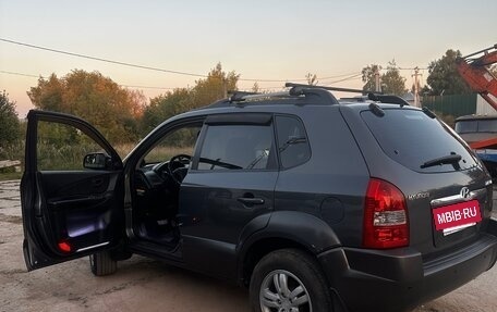 Hyundai Tucson III, 2006 год, 700 000 рублей, 6 фотография