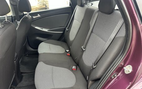 Hyundai Solaris II рестайлинг, 2011 год, 690 000 рублей, 12 фотография