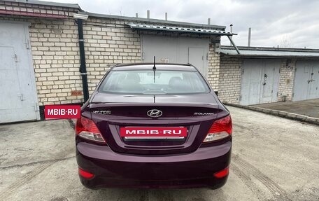 Hyundai Solaris II рестайлинг, 2011 год, 690 000 рублей, 6 фотография