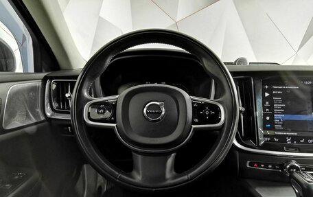 Volvo V60 Cross Country II, 2021 год, 3 545 000 рублей, 20 фотография