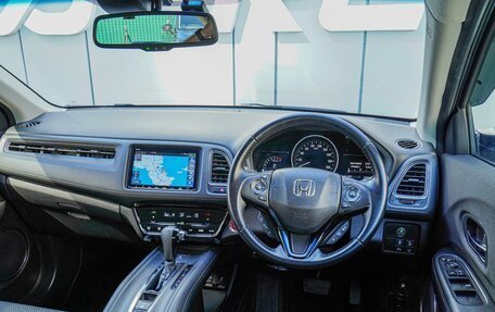 Honda Vezel, 2018 год, 1 785 000 рублей, 6 фотография