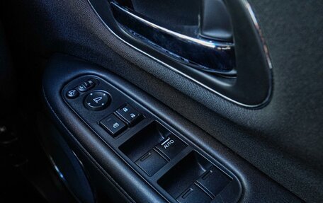 Honda Vezel, 2018 год, 1 785 000 рублей, 19 фотография