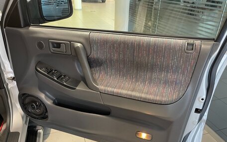 Isuzu Wizard I, 1998 год, 795 000 рублей, 7 фотография