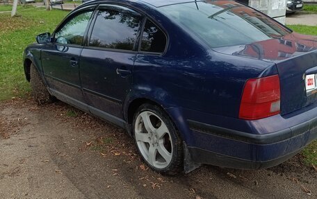 Volkswagen Passat B5+ рестайлинг, 1997 год, 265 000 рублей, 2 фотография