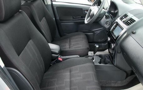 Suzuki SX4 II рестайлинг, 2011 год, 899 000 рублей, 18 фотография