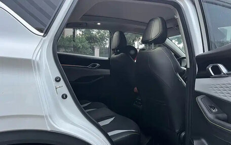 Geely Coolray I, 2023 год, 1 835 000 рублей, 11 фотография