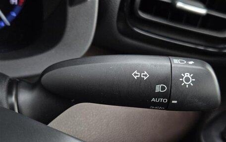 Toyota Yaris Cross, 2022 год, 1 360 000 рублей, 20 фотография