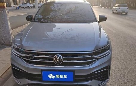 Volkswagen Tiguan II, 2021 год, 2 087 277 рублей, 2 фотография