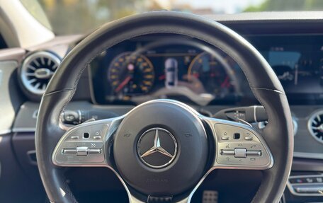 Mercedes-Benz CLS, 2019 год, 4 650 000 рублей, 4 фотография