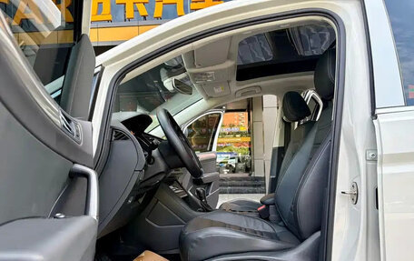 Volkswagen Touran III, 2021 год, 1 730 035 рублей, 8 фотография