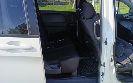 Honda Freed I, 2011 год, 991 000 рублей, 7 фотография
