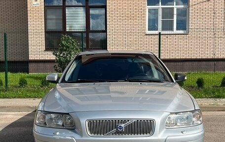 Volvo V70 III рестайлинг, 2006 год, 730 000 рублей, 1 фотография