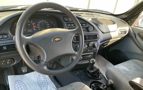Chevrolet Niva I рестайлинг, 2004 год, 299 000 рублей, 7 фотография