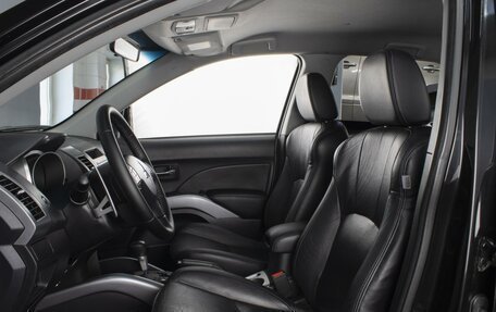 Mitsubishi Outlander III рестайлинг 3, 2007 год, 1 280 000 рублей, 10 фотография