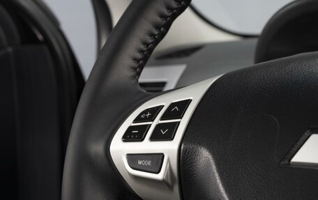 Mitsubishi Outlander III рестайлинг 3, 2007 год, 1 280 000 рублей, 16 фотография