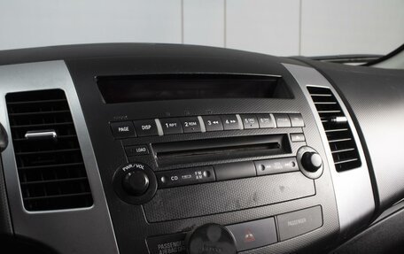 Mitsubishi Outlander III рестайлинг 3, 2007 год, 1 280 000 рублей, 14 фотография