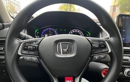Honda Inspire, 2021 год, 2 300 000 рублей, 9 фотография
