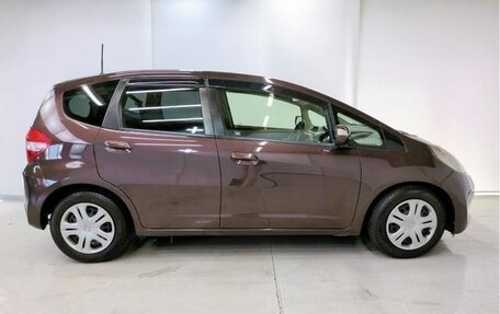 Honda Fit III, 2012 год, 705 000 рублей, 8 фотография