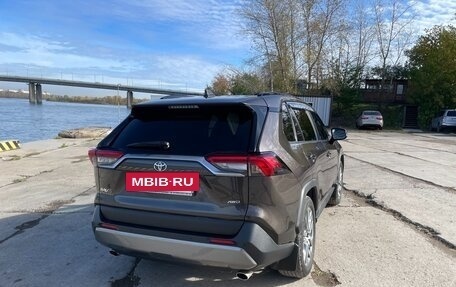 Toyota RAV4, 2021 год, 4 480 000 рублей, 5 фотография